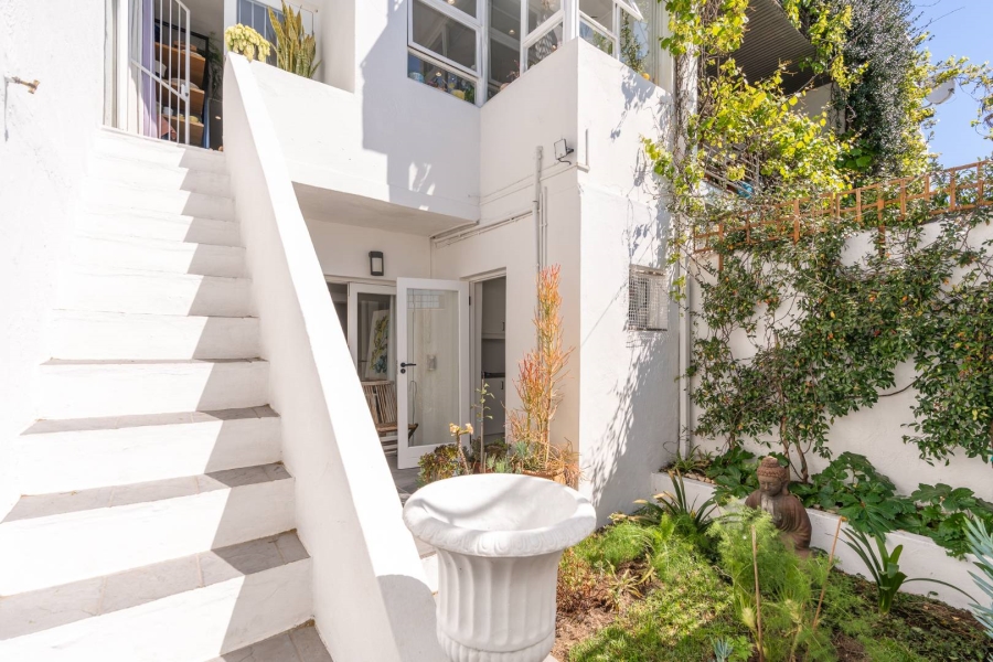 3 Bedroom Property for Sale in Woodstock Western Cape